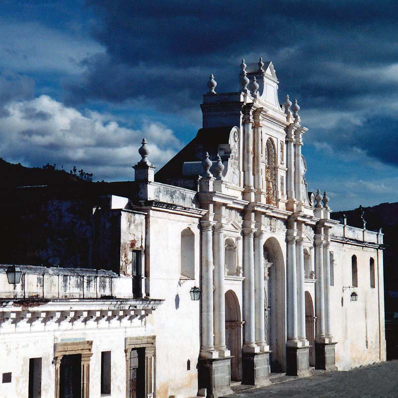 Antigua Guatemala Cathedral.jpg